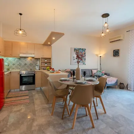 Tres Jolie - Stylish Cityheart Apartment Rethymno (Crete)