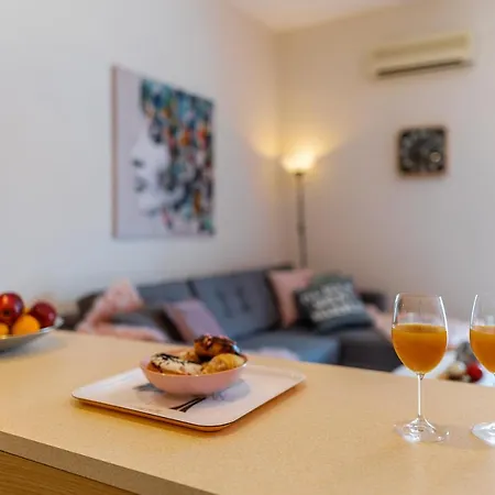Tres Jolie - Stylish Cityheart Rethymno (Crete)